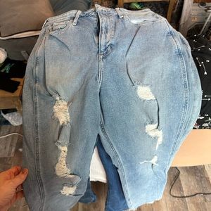 Hollister jeans